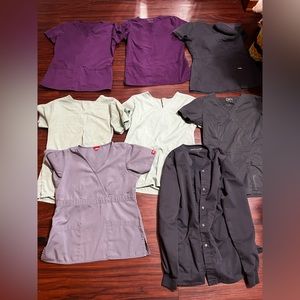 Lot of scrub tops XS